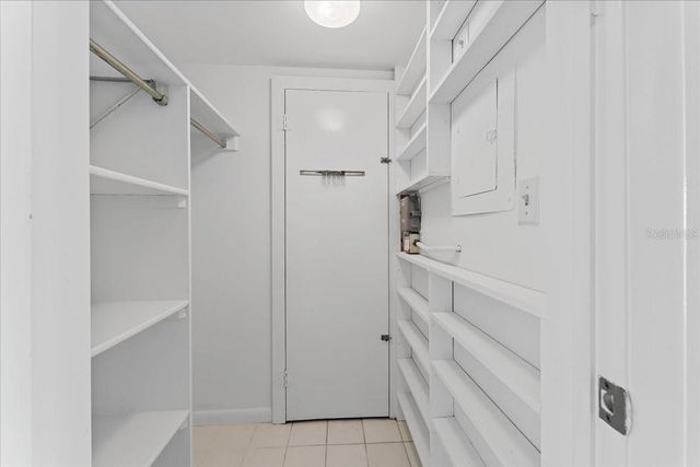 4900 BRITTANY DRIVE S 812, St Petersburg, FL 33715