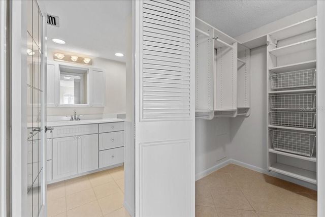 4900 BRITTANY DRIVE S 812, St Petersburg, FL 33715