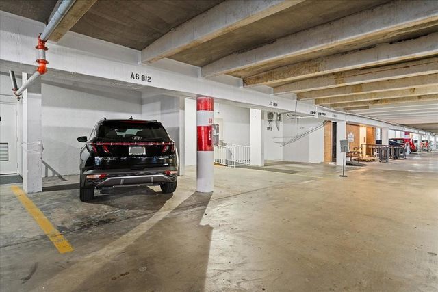 4900 BRITTANY DRIVE S 812, St Petersburg, FL 33715