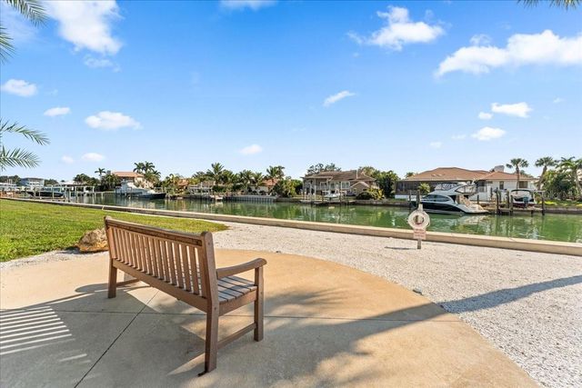 4900 BRITTANY DRIVE S 812, St Petersburg, FL 33715