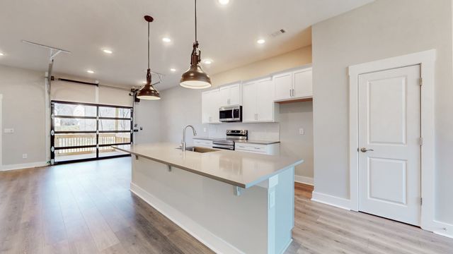 2004 Sonya Terrace, Nashville, TN 37209