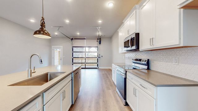 2004 Sonya Terrace, Nashville, TN 37209