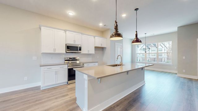 2004 Sonya Terrace, Nashville, TN 37209