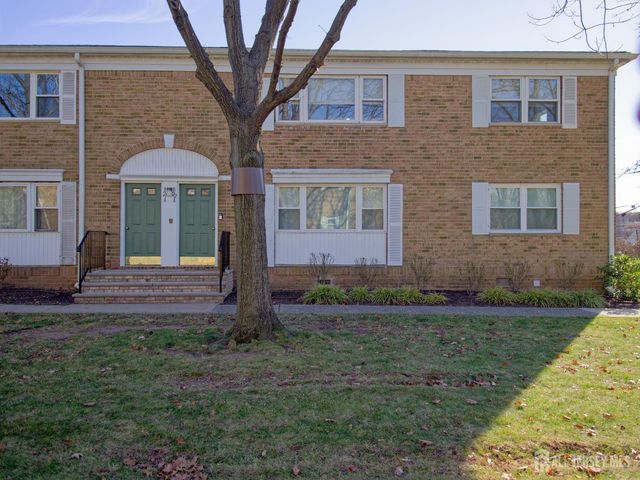 18 Judson Street 22B, Edison, NJ 08837
