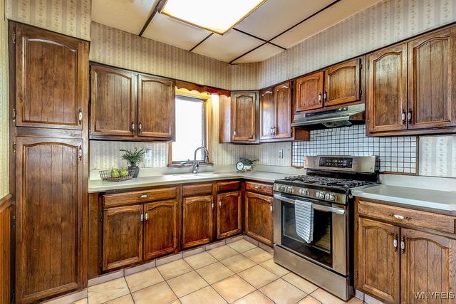 89 Milton Street, Amherst, NY 14221