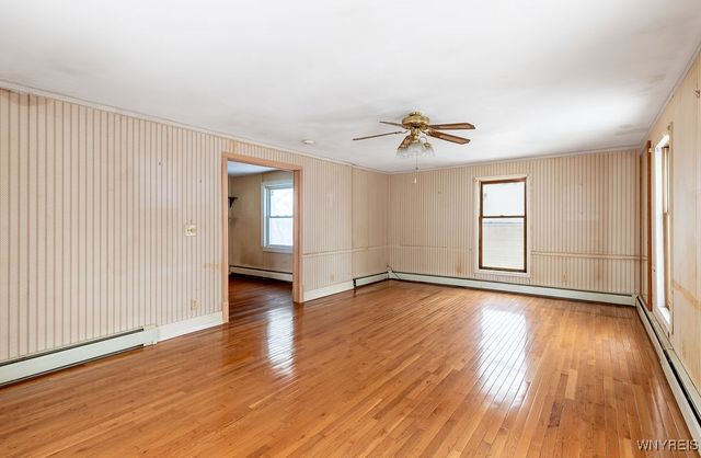 89 Milton Street, Amherst, NY 14221