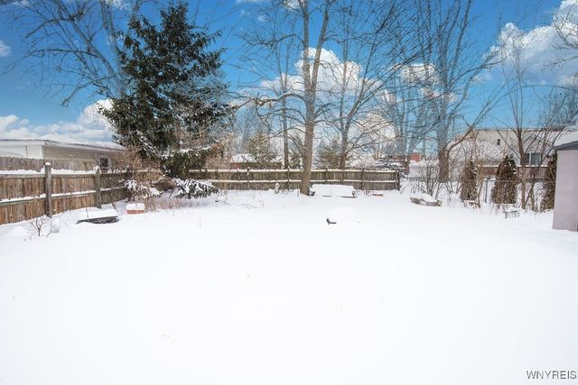 89 Milton Street, Amherst, NY 14221