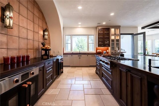 2019 Polo Court, Riverside, CA 92506