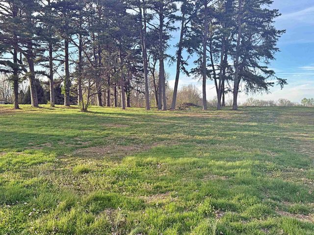 626 E Elnora Street, Odon, IN 47562