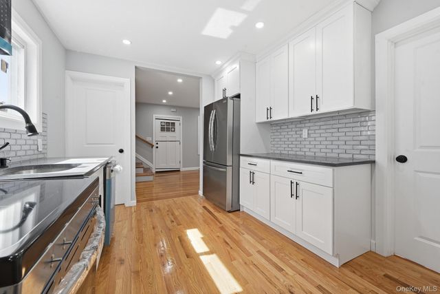 107 E Saint Marks Place, Valley Stream, NY 11580
