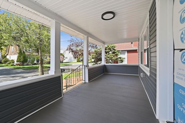 107 E Saint Marks Place, Valley Stream, NY 11580