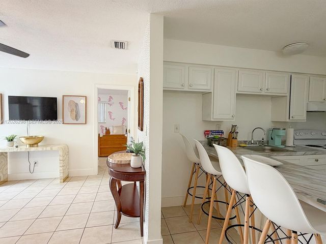 1827 SW 21st Street, Fort Lauderdale, FL 33315