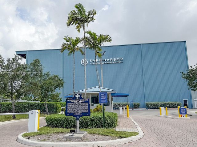 1827 SW 21st Street, Fort Lauderdale, FL 33315