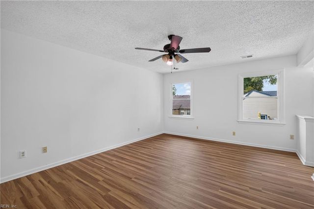 5681 Shinfield DR, Virginia Beach, VA 23464