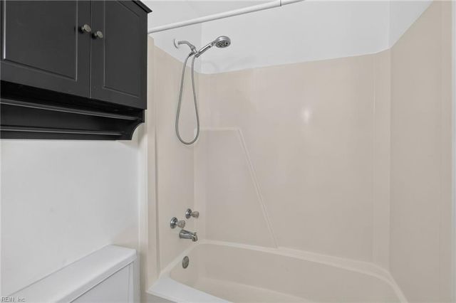 5681 Shinfield DR, Virginia Beach, VA 23464