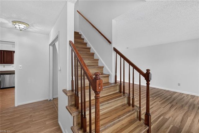 5681 Shinfield DR, Virginia Beach, VA 23464