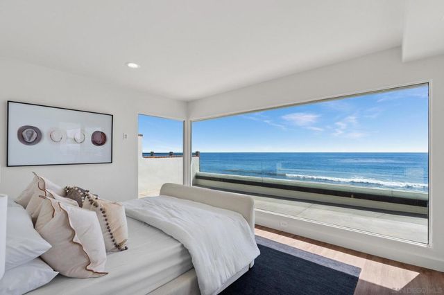 5366 Calumet Ave, La Jolla, CA 92037