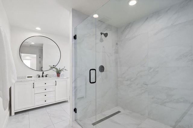 5366 Calumet Ave, La Jolla, CA 92037