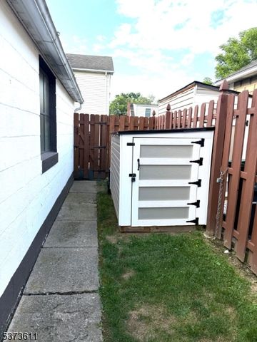 1509 S Main St, Pohatcong Twp., NJ 08865