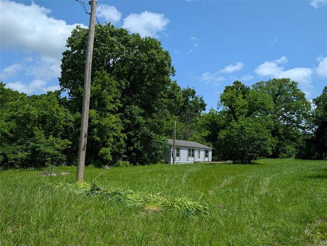 8639 Rock Road, Dittmer, MO 63023