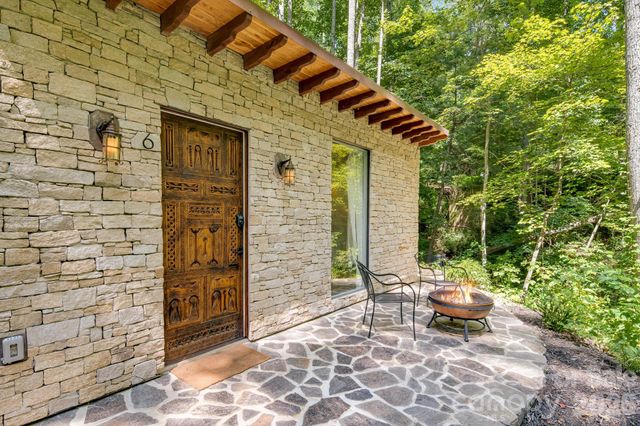 44 Azura None, Weaverville, NC 28787