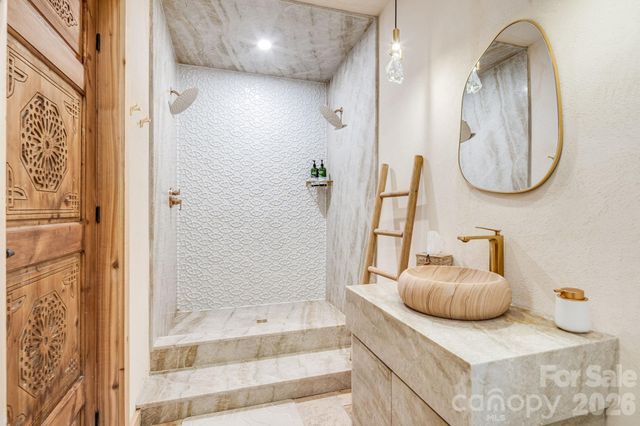 44 Azura None, Weaverville, NC 28787