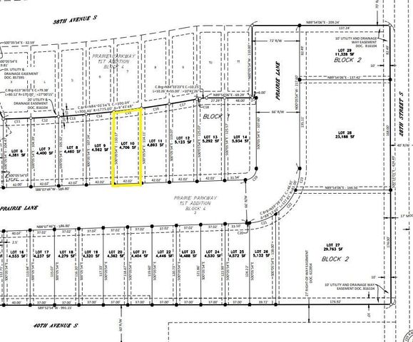 3842 Prairie Lane, Moorhead, MN 56560