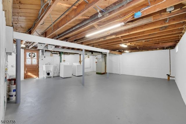 45 Clark St, Mine Hill Twp., NJ 07803