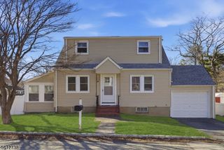 45 Clark St, Mine Hill Twp., NJ 07803