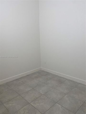 10030 W Indigo St 7, Miami, FL 33157