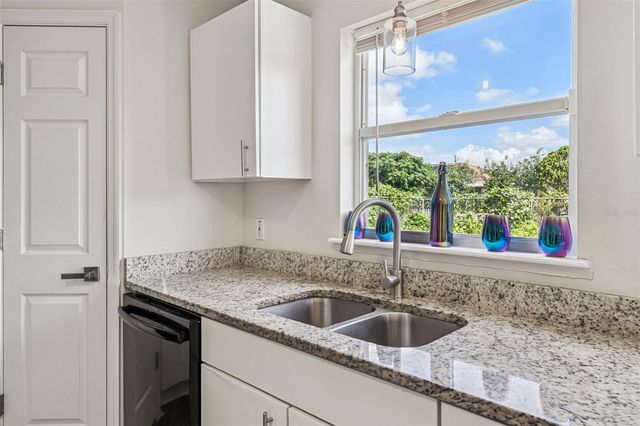 7 BOLTON COURT, Kissimmee, FL 34758