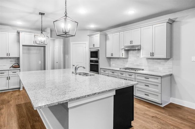 6618 Dillon Drive, Magnolia, TX 77354