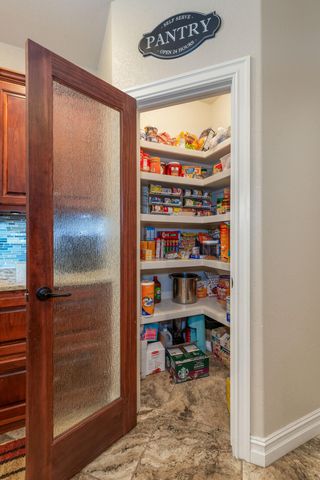 29524 S 585 Court, Grove, OK 74344