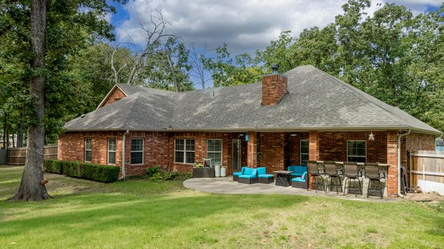 29524 S 585 Court, Grove, OK 74344