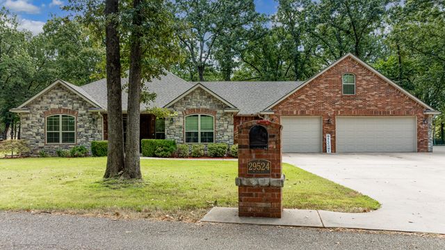 29524 S 585 Court, Grove, OK 74344