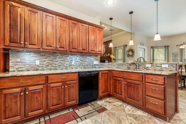 29524 S 585 Court, Grove, OK 74344