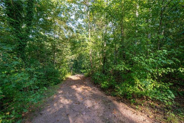 678 River Bend Road SW, Plainville, GA 30733