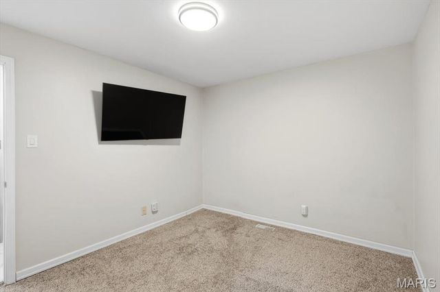 7686 Sunrise Drive, Hillsboro, MO 63050