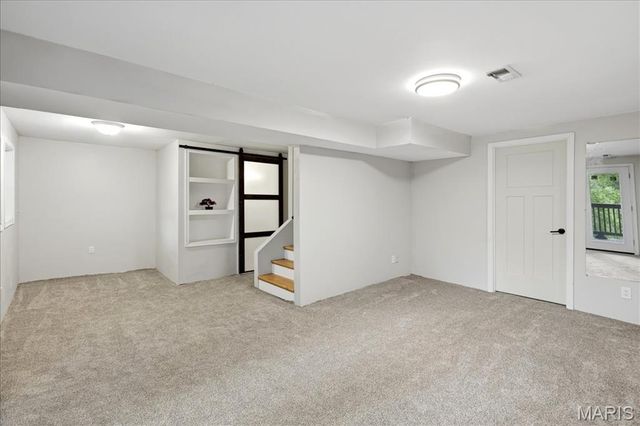 7686 Sunrise Drive, Hillsboro, MO 63050