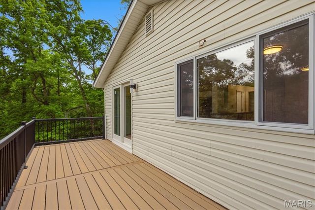 7686 Sunrise Drive, Hillsboro, MO 63050