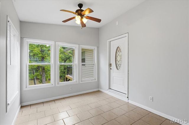 7686 Sunrise Drive, Hillsboro, MO 63050