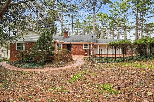 2360 Young Drive, College Park, GA 30337