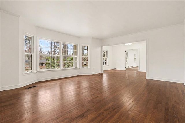 2360 Young Drive, College Park, GA 30337