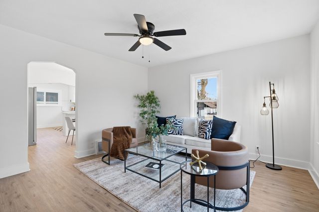 2407 W 78th Avenue, Merrillville, IN 46410