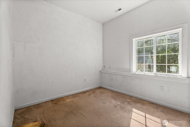 18711 82nd Avenue NE, Kenmore, WA 98028
