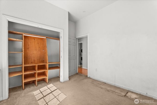 18711 82nd Avenue NE, Kenmore, WA 98028