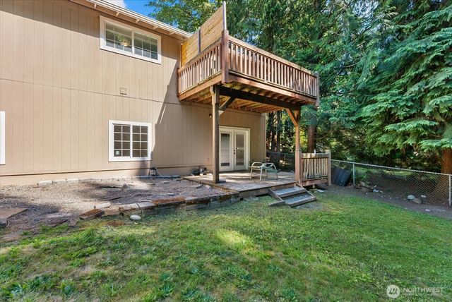 18711 82nd Avenue NE, Kenmore, WA 98028