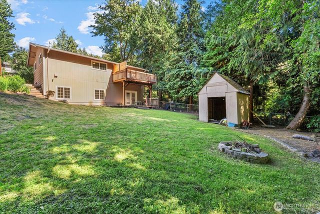 18711 82nd Avenue NE, Kenmore, WA 98028