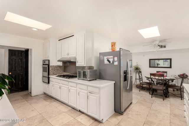 377 W Martinez Street, Nogales, AZ 85621