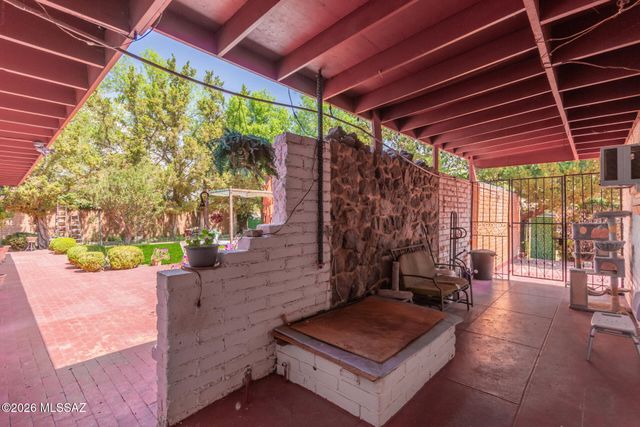 377 W Martinez Street, Nogales, AZ 85621